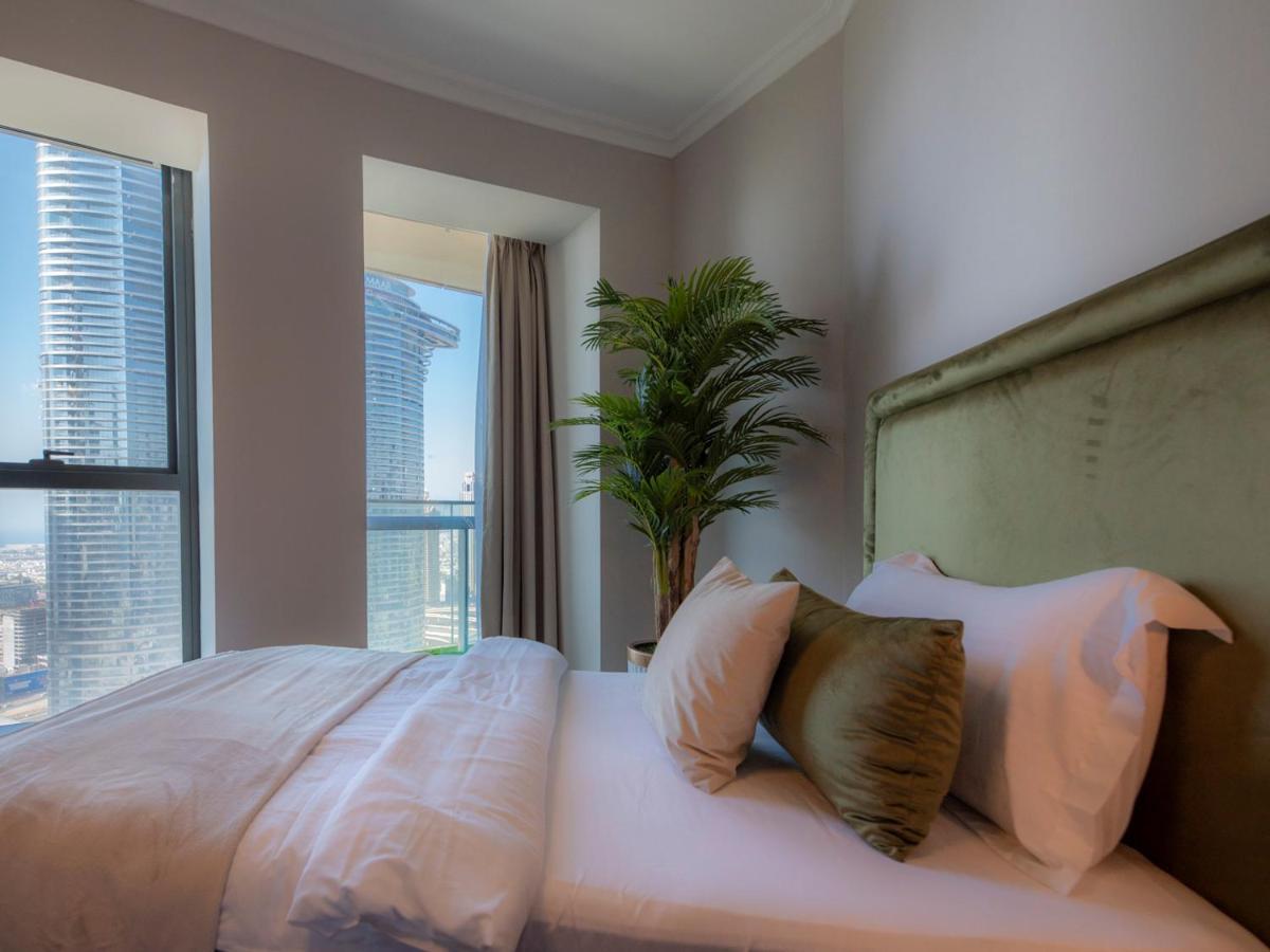 Apartamento First Class 3Br With Full Dubai Skyline & Sea View Exterior foto